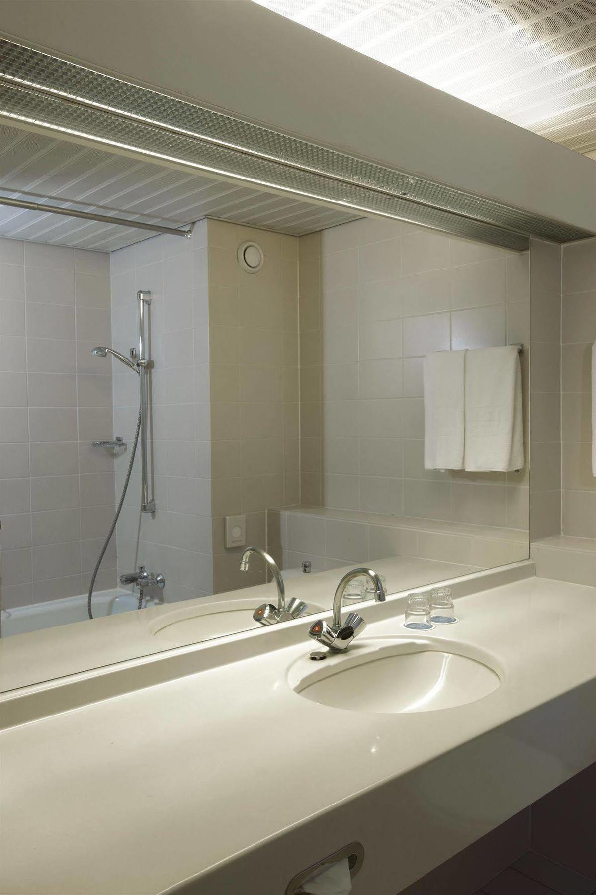 Nh Hotel 4*